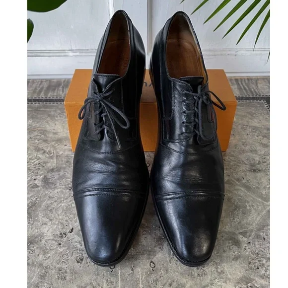 Gucci Cap Toe Leather Oxfords Black size 11.5